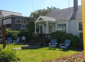 Guesthouse Cannon Beach，位于卡农海滩的酒店