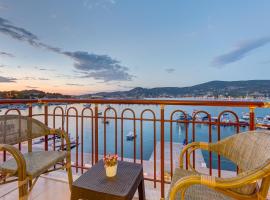Hanedan Otel Foca Izmir，位于福卡的酒店