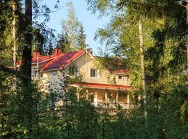 图汉能陶瑞纳塔洛酒店，位于Kannuskoski的民宿