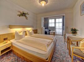 Ferienhotel Kollmerhof，位于林巴赫的酒店