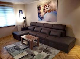 Apartman VILLA Cacak，位于查查克的酒店