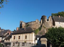 La Ruche Chambres d'hôtes，位于Ségur-le-Château的酒店