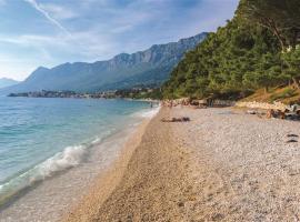 Hotel Oaza Gradac，位于Gradac的酒店