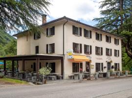 Hotel-Ristorante Froda，位于Gerra Verzasca的酒店