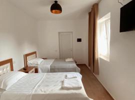 Hotel Avdi Rexha，位于Tropojë的酒店