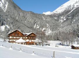 Alpenhotel Badmeister，位于弗拉塔赫的酒店