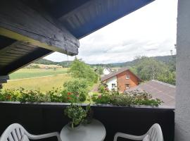 Haus Pieschl，位于Pertitschach的酒店