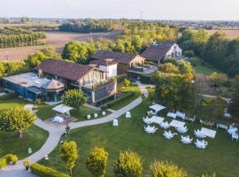 Il Tesoro Living Resort，位于Rodigo的酒店