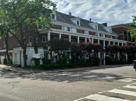 Lowell Inn，位于斯蒂尔沃特的酒店