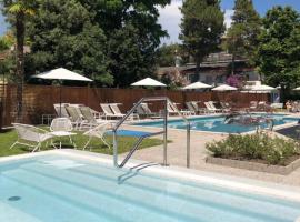 马德普拉塔酒店，位于格拉多的酒店