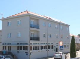 Hotel PesqDouro，位于圣若昂达佩什凯拉的酒店