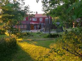 Sjugare Gård Bed & Breakfast，位于雷克桑德的酒店