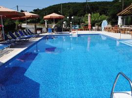 金沙滩酒店，位于考考纳里斯的酒店