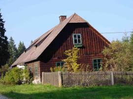Ferienhaus Juster im Wald，位于Gutenbrunn的酒店