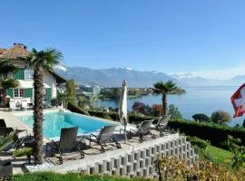 Corseaux Beach rooms-Riviera Beach apartments