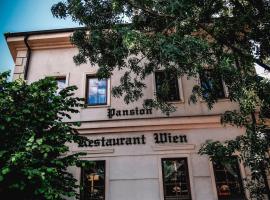 Restaurant Pansion Wien，位于Čierny Brod的度假短租房