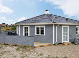 Cozy Home In Fanø With Kitchen，位于凡岛的酒店