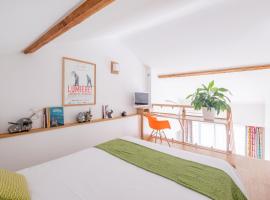 Lyon Urban Cocoon Gîte urbain eco-responsable，位于里昂韦尼雪车站附近的酒店