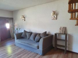 La Bergerie Crenantine，位于Crenans的酒店