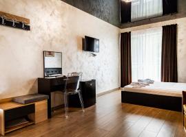 family hotel - City hotel yambol，位于扬博尔的酒店