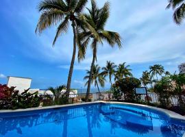 One Beach Street Zona Romantica Puerto Vallarta，位于巴亚尔塔港的酒店