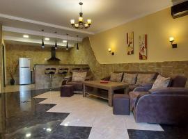 Hotel Florencia，位于姆茨赫塔的酒店