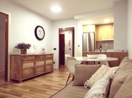 Apartamento Can CALET con PARKING en Sant Antoni de Calonge，位于卡隆赫的酒店