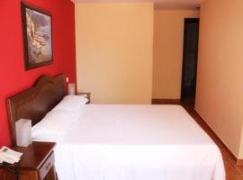HOSTAL DON LUCAS，位于Villaluenga的酒店