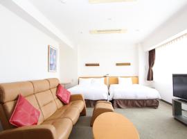 Hotel BB Fast Sakuranbo Higashine，位于Higashine村山站附近的酒店