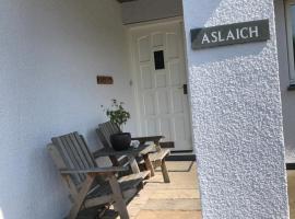 Aslaich，位于德拉姆纳德罗希特的住宿加早餐旅馆