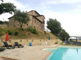 Camera Matrimonialedoppia Con Balcone Vista Piscina，位于Monte Molino的旅馆