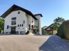 Tourist Farm Lavrič