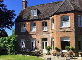 Substantial 6 bed House in Christchurch Dorset