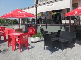 Albergo La Voglia，位于Villanova sullʼArda的酒店