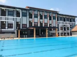 Buathong Pool Villa