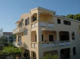 Apartmani Bosiljka