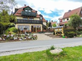 Hotel und Berggasthof Zum Sonnenhof，位于Sorge的酒店