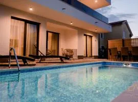 Luxury Villa MetraMaris1
