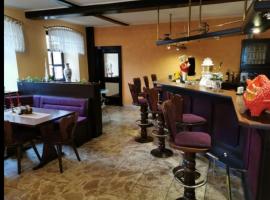 Hotel Oberland，位于Neukirch的酒店