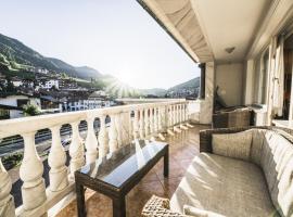 Apartments Villa Venezia Luxury，位于奥蒂塞伊的酒店