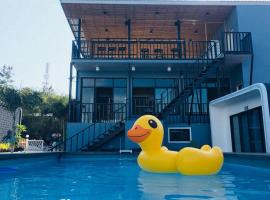 OYO 1098 Phu Patra Resort，位于席昌岛的酒店