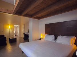 Appartamenti Resort Roma 6.3 e Resort I Banchieri，位于拉文纳的酒店