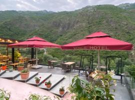 Voice Hotel，位于Macka的酒店