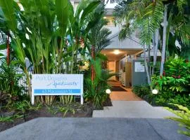 Port Douglas Apartments - Adults Only Oasis