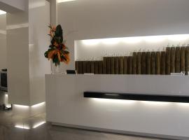 HOTEL ALBA，位于蒙特卡蒂尼泰尔梅的酒店