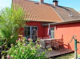 Holiday Home Kapitänshaus Leo by Interhome