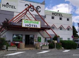 Le Dauphine，位于布尔德佩阿日的酒店