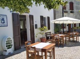 Locanda delle Grotte di Onferno，位于杰马诺的酒店