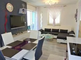 New and modern apartment Karavona Bol