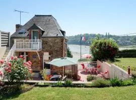 Apartment Le Clos du Port 2 by Interhome